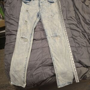 Arizona Jean Company Men's Faded Blue Skinny Jeans